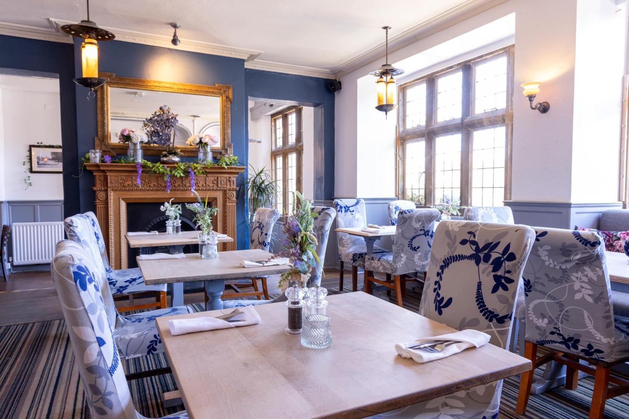 Cromwell Lodge Hotel By Greene King Inns Banbury Bagian luar foto