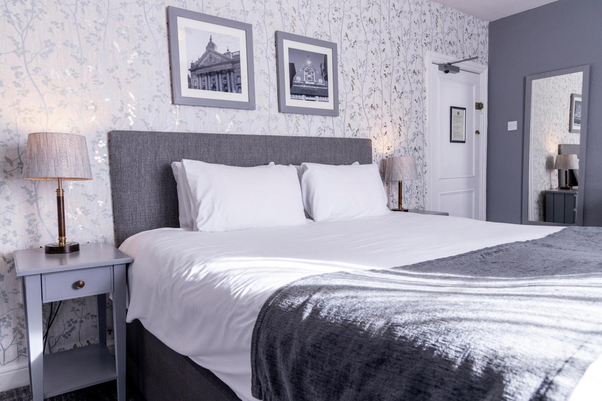 Cromwell Lodge Hotel By Greene King Inns Banbury Bagian luar foto