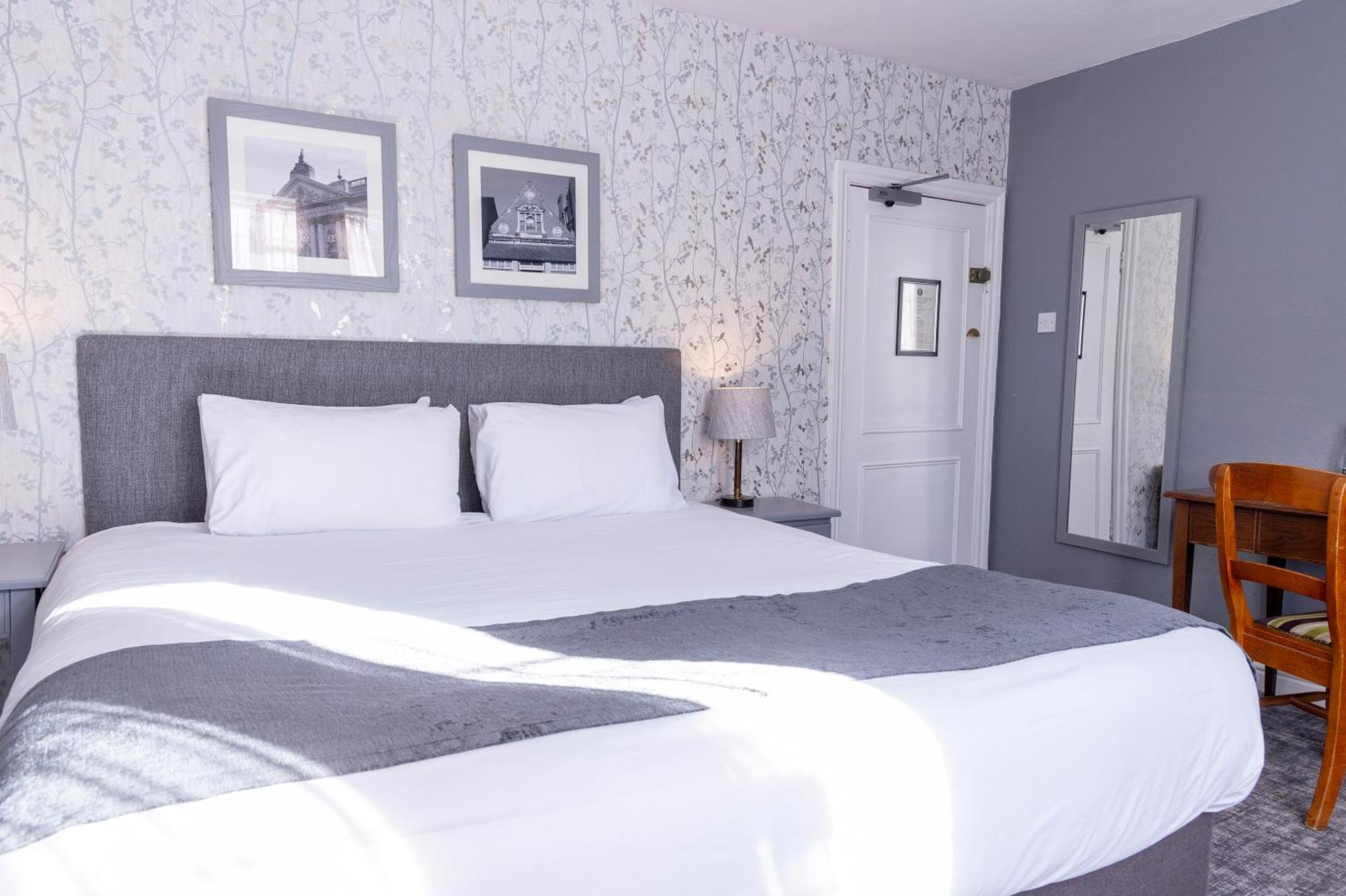 Cromwell Lodge Hotel By Greene King Inns Banbury Bagian luar foto