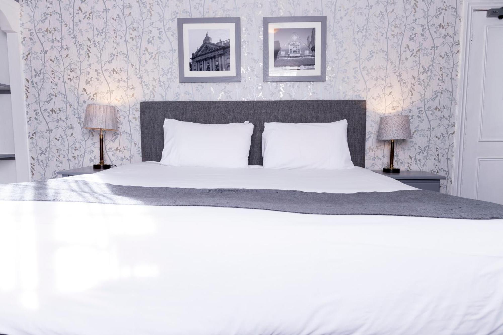 Cromwell Lodge Hotel By Greene King Inns Banbury Bagian luar foto