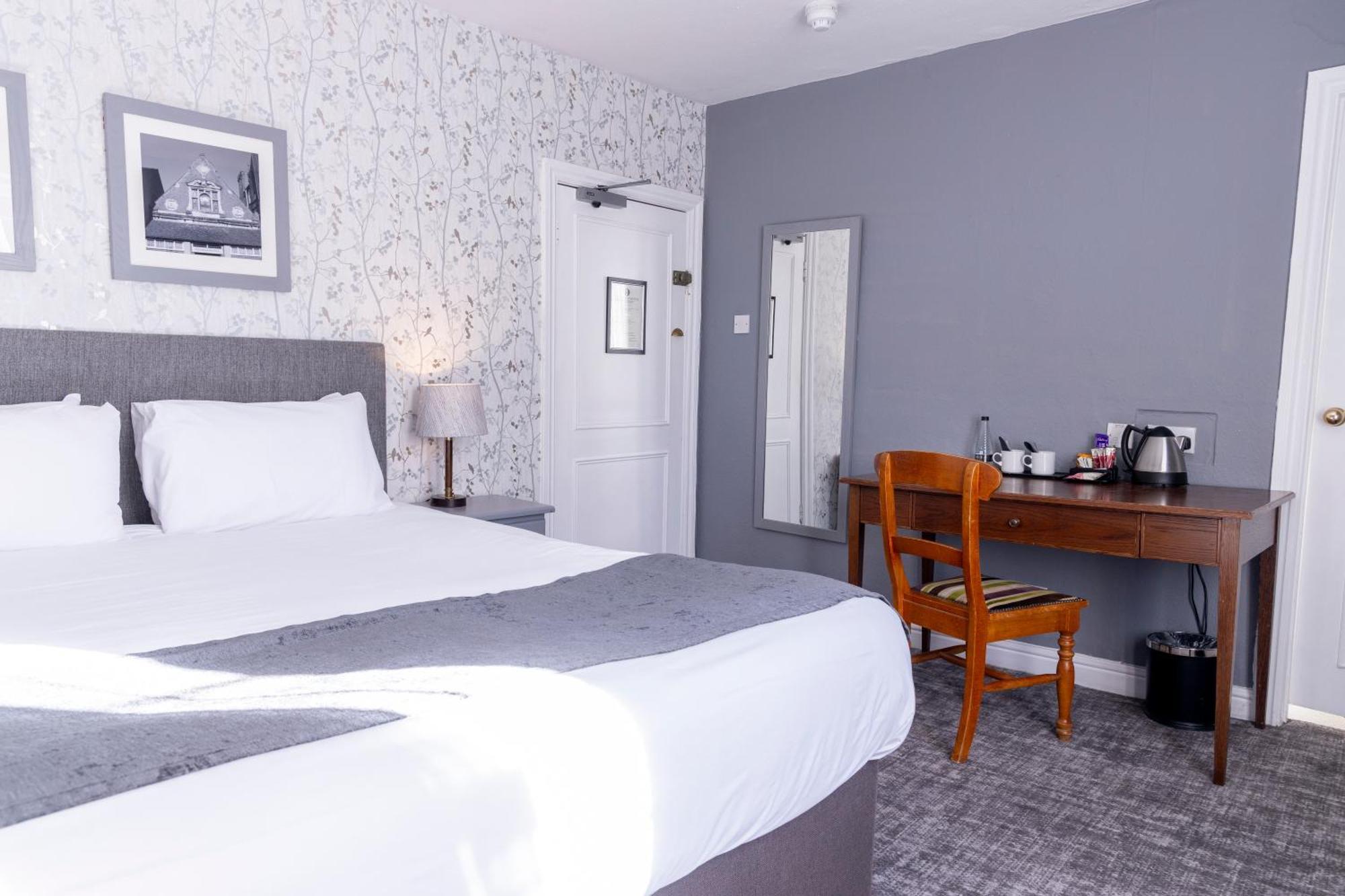 Cromwell Lodge Hotel By Greene King Inns Banbury Bagian luar foto